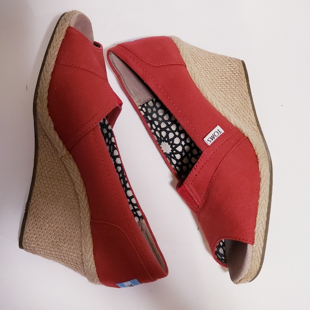 Toms classic Crosshatch Women's Wedges pump sandals 9.5 Red